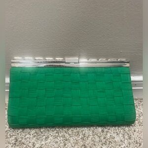 NWOT Kate Landry Emerald Woven Clutch with Silver Trim